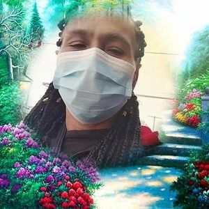 Meet your Posher, Esther